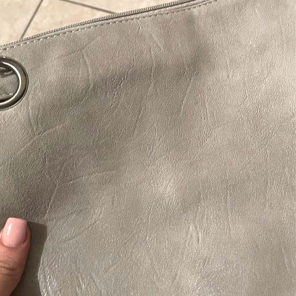 PU Large Clutch Purse - Picture 5 of 6